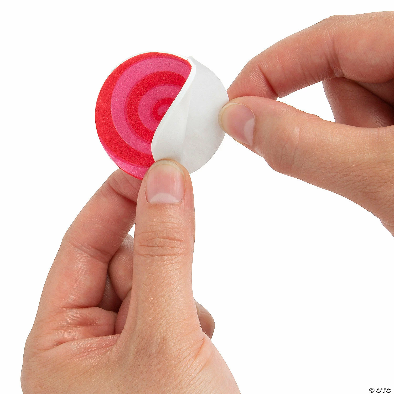 Glitter Cupcake Magnet Craft Kit - Makes 12 - Image 3