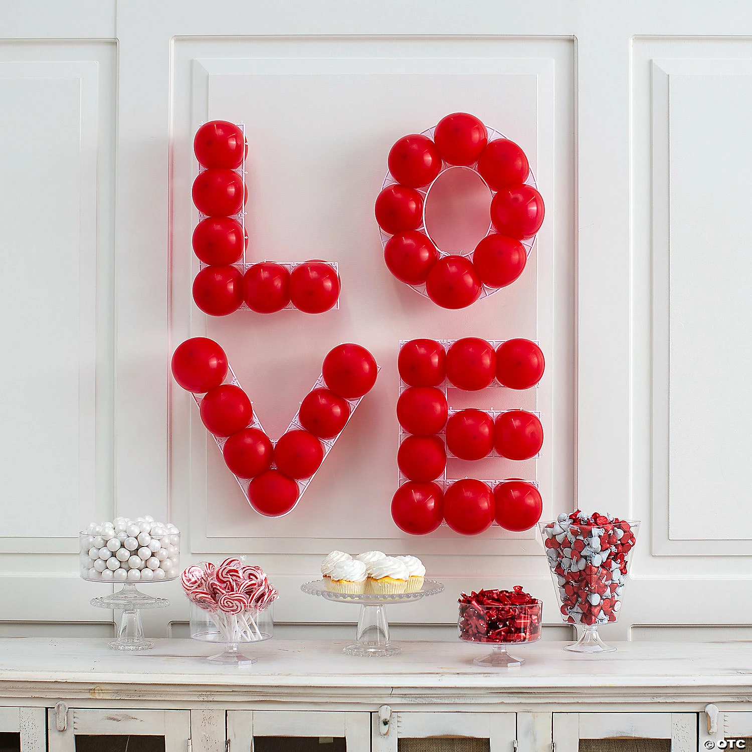 Valentine’s Day Love Balloon Wall Frame Kit - 41 Pc.
